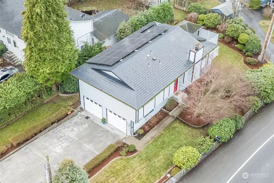 515 S 200th ST, Des Moines, WA 98198