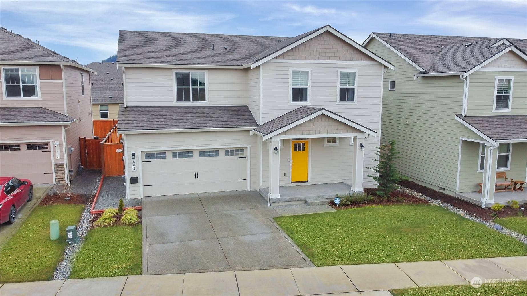 602 Becky AVE E, Enumclaw, WA 98022
