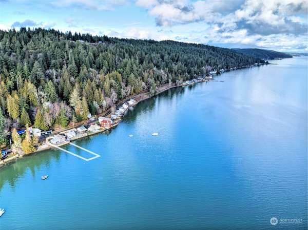 10743 NE North Shore RD, Belfair, WA 98528