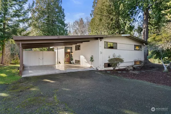 Normandy Park, WA 98166,121 SW 171st ST