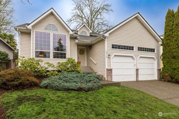 19916 142nd PL SE, Renton, WA 98058