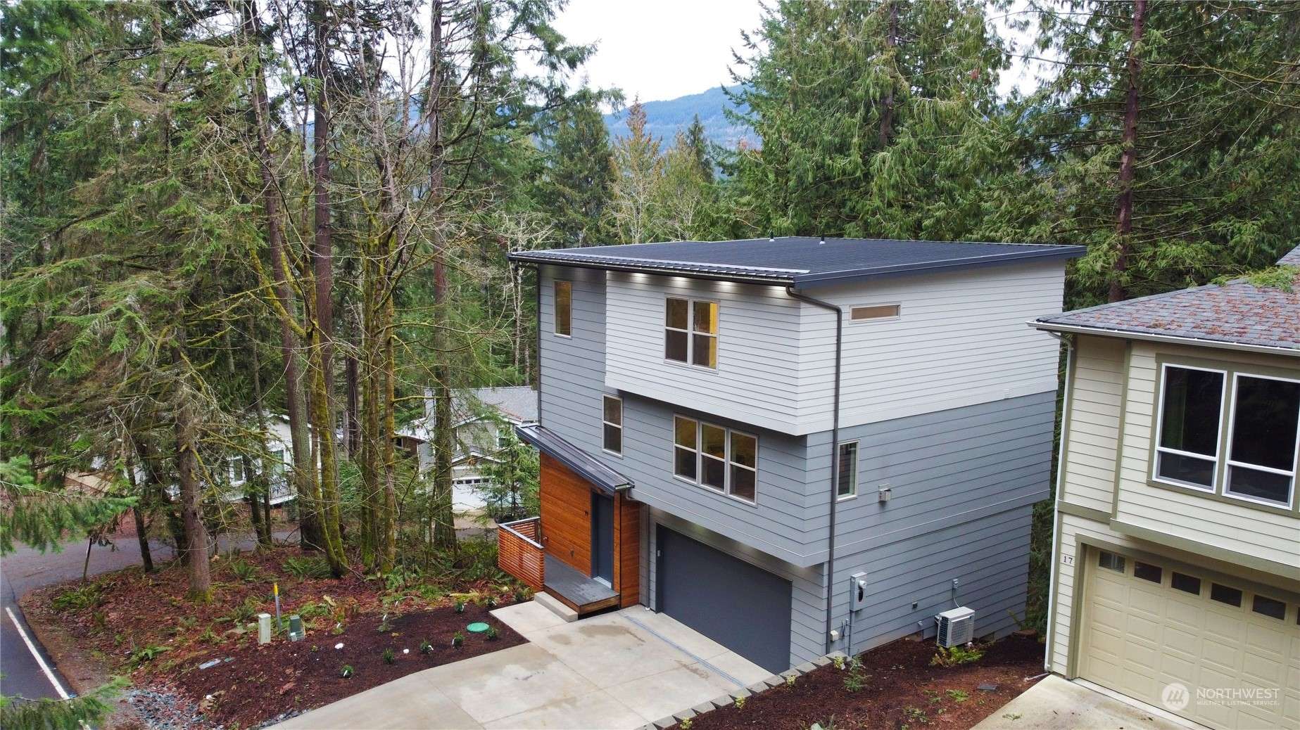 19 Green Hill RD, Bellingham, WA 98229