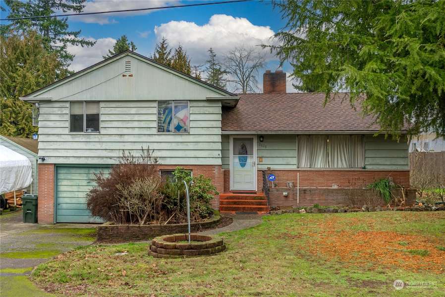 10620 25th AVE E, Tacoma, WA 98445