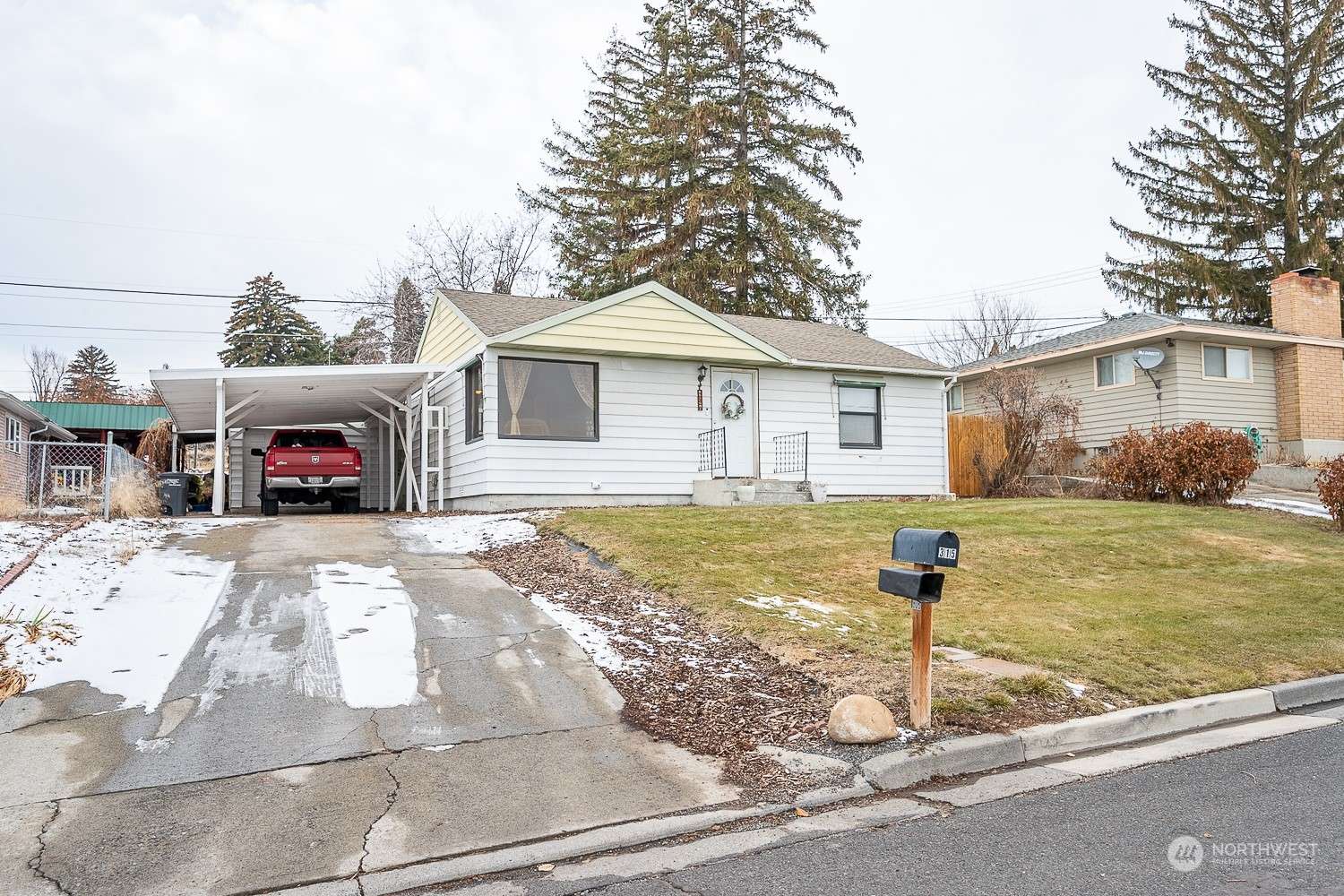 315 Patrick RD, Ephrata, WA 98823