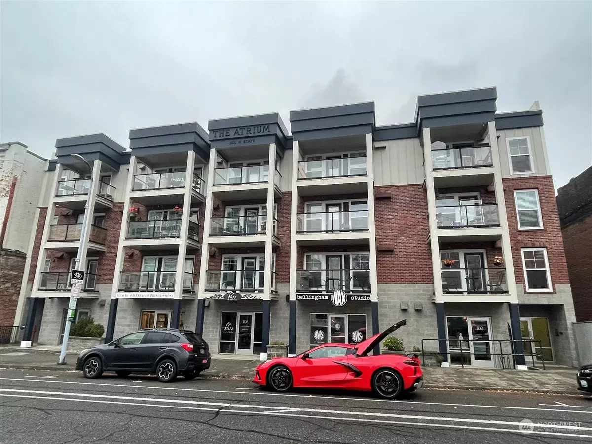 Bellingham, WA 98225,1031 N State ST #206