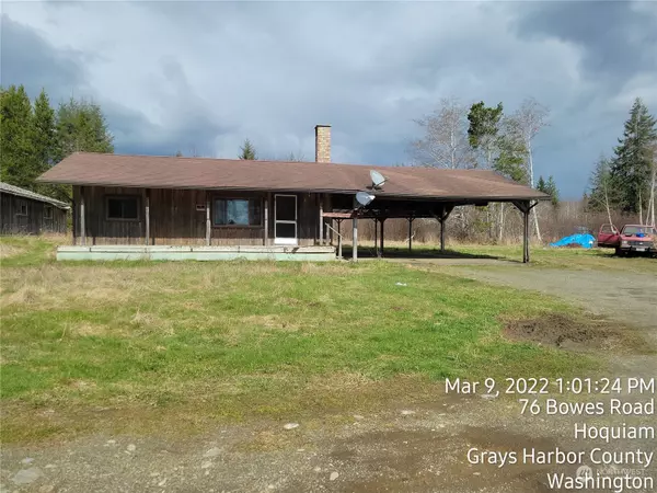 76 Bowes RD, Hoquiam, WA 98550
