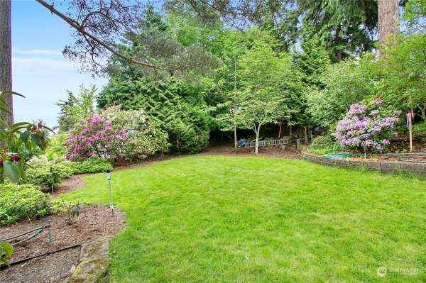 408 16th ST, Bellingham, WA 98225