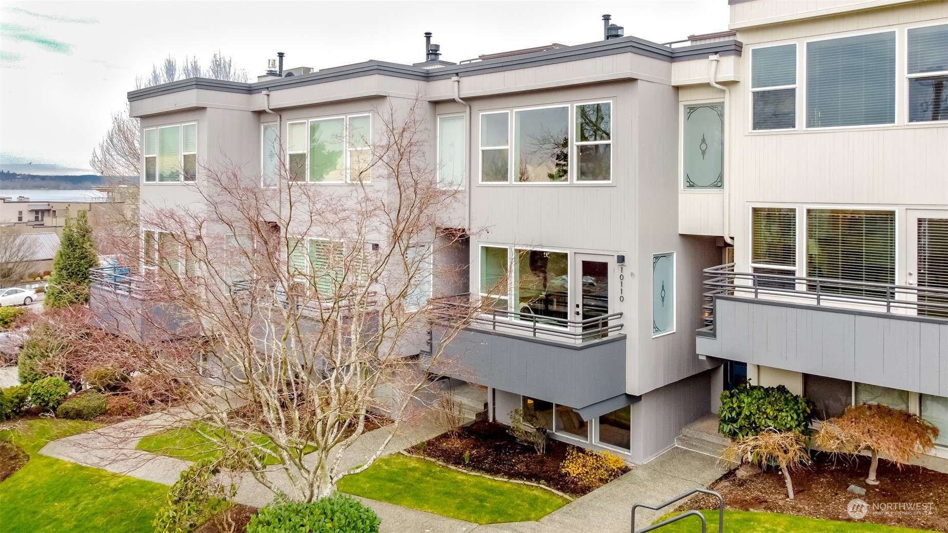 10110 NE 63rd ST, Kirkland, WA 98033