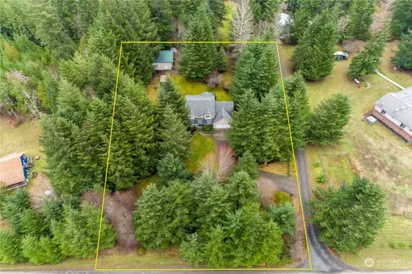 132 SE Harmony LN, Shelton, WA 98584