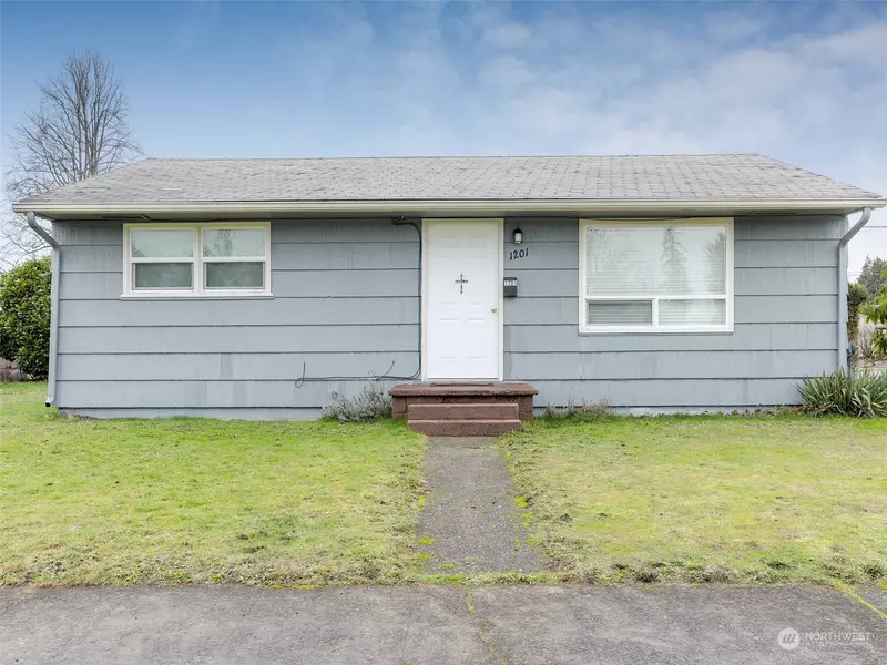 1201 W Pear ST, Centralia, WA 98531