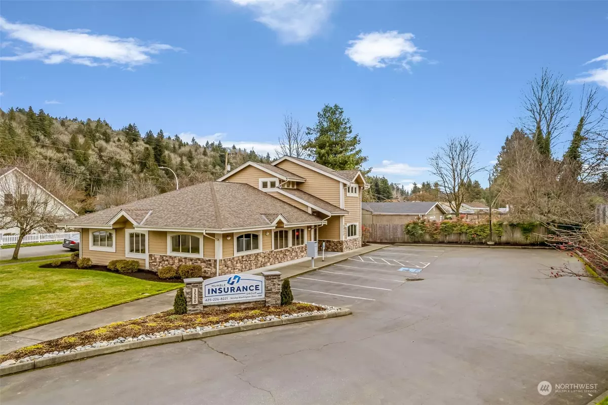 Renton, WA 98058,3500 Maple Valley Highway