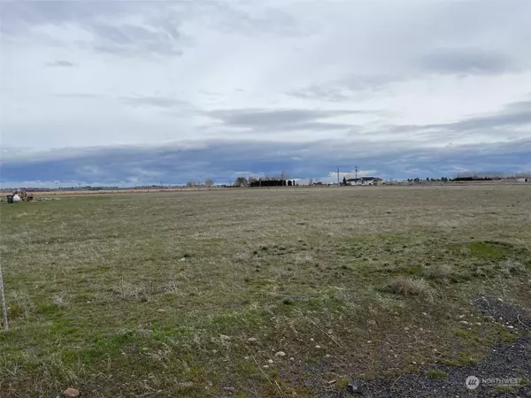 Moses Lake, WA 98837,5055 Road E.7 NE