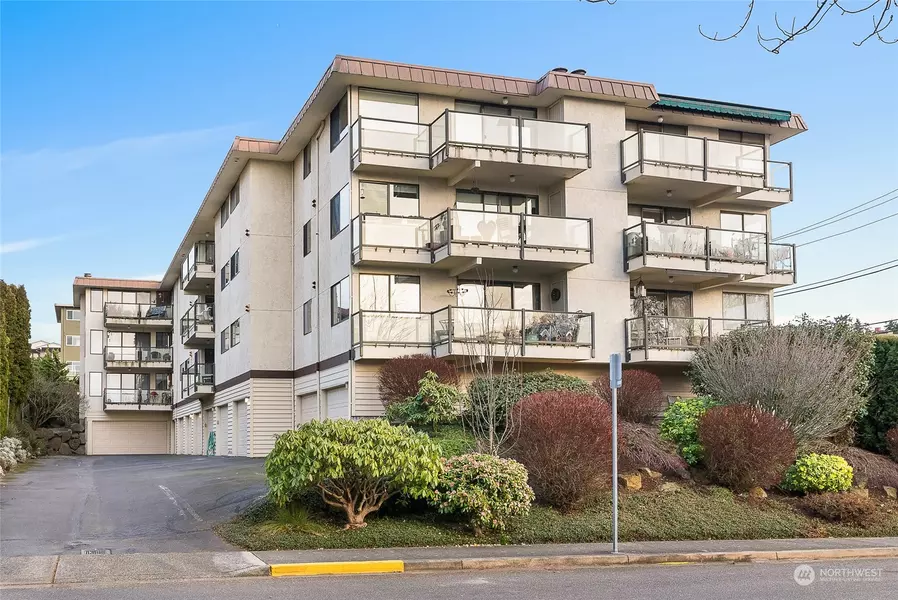 217 Alder ST #304, Edmonds, WA 98020