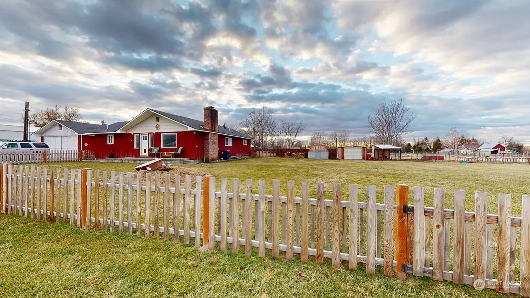 84984 Hurst LN, Milton-freewater, OR 97862