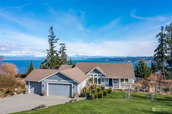 4836 Bay Ridge DR, Clinton, WA 98236