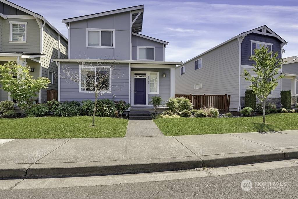 11518 173rd ST E, Puyallup, WA 98374