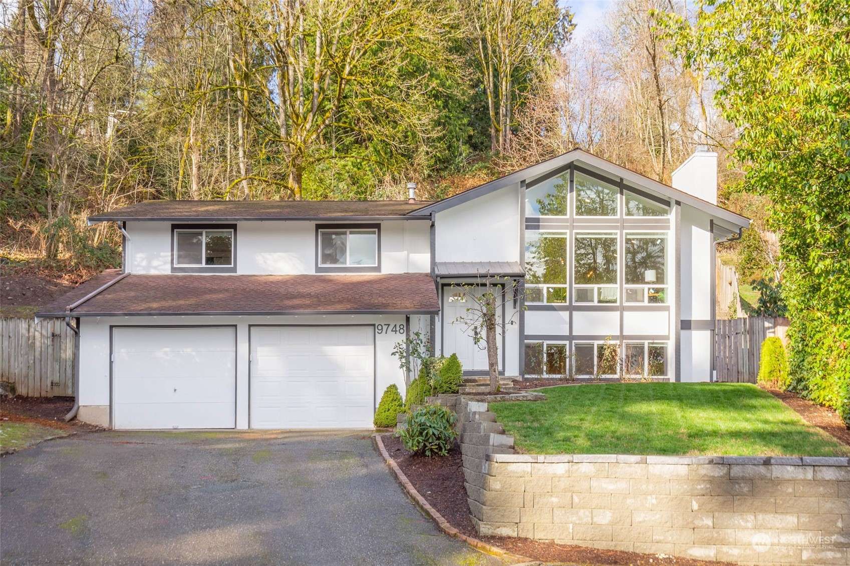 9748 NE 134th ST, Kirkland, WA 98034