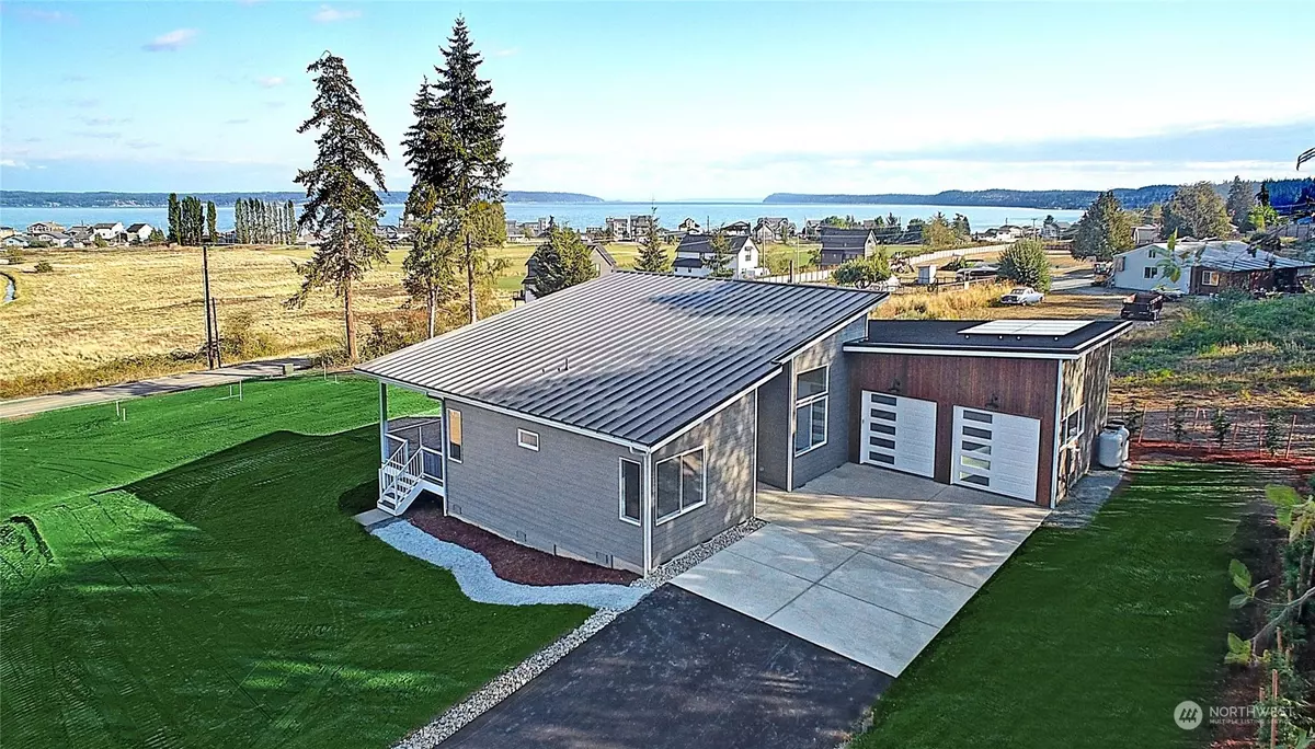 Camano Island, WA 98282,454 Lehman DR