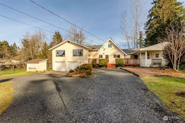 2708 Vantage AVE SW, Olympia, WA 98512