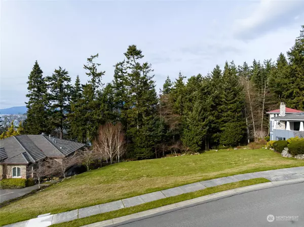 Anacortes, WA 98221,2409 Washington CT