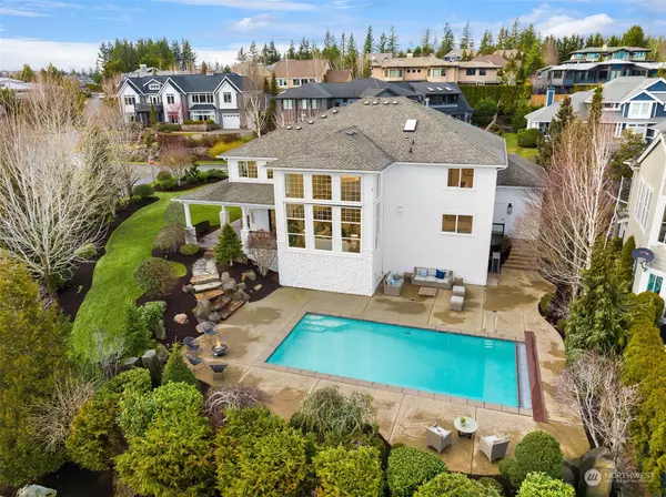 36223 SE Saint Andrews LN, Snoqualmie, WA 98065
