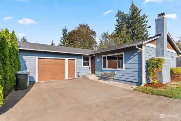 19300 142nd PL SE, Renton, WA 98058