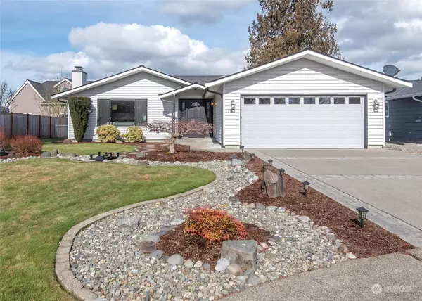 3817 183rd ST SW, Lynnwood, WA 98037