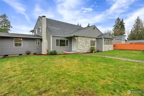 11620 Bingham AVE E, Tacoma, WA 98446