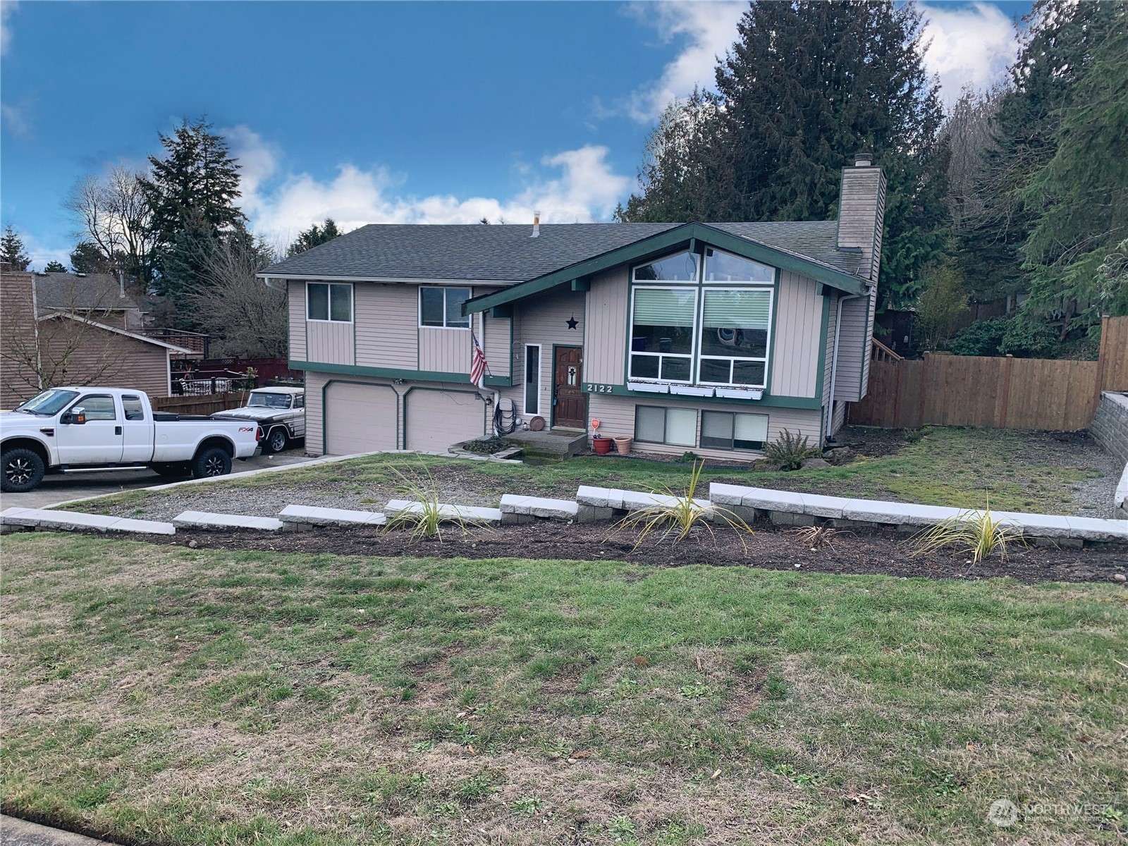 2122 24th ST NW, Auburn, WA 98001