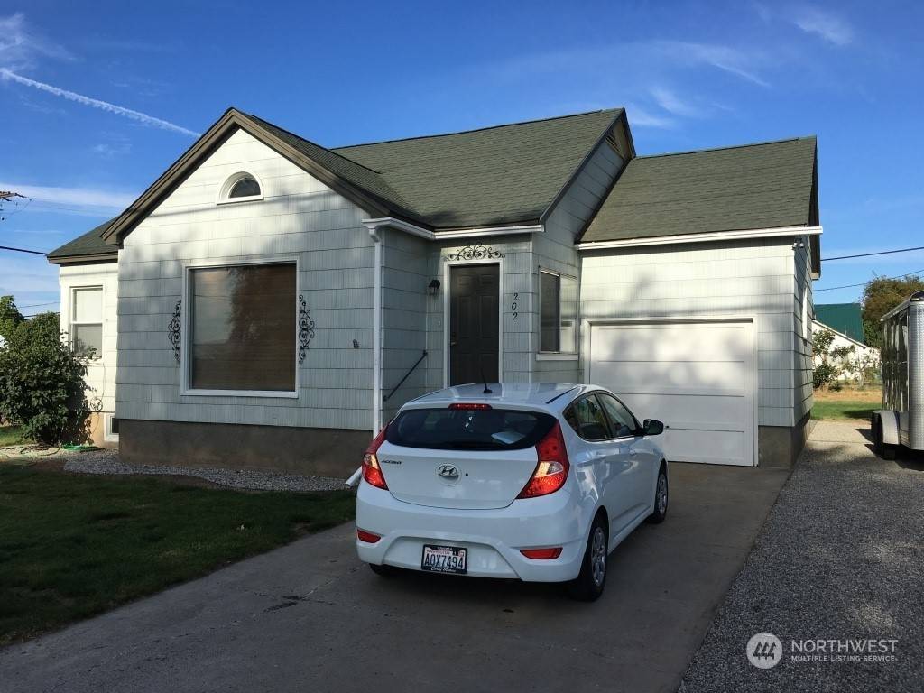 202 Range ST, Hartline, WA 99135