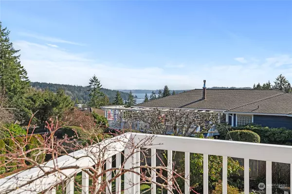 Gig Harbor, WA 98332,9722 Harborview PL