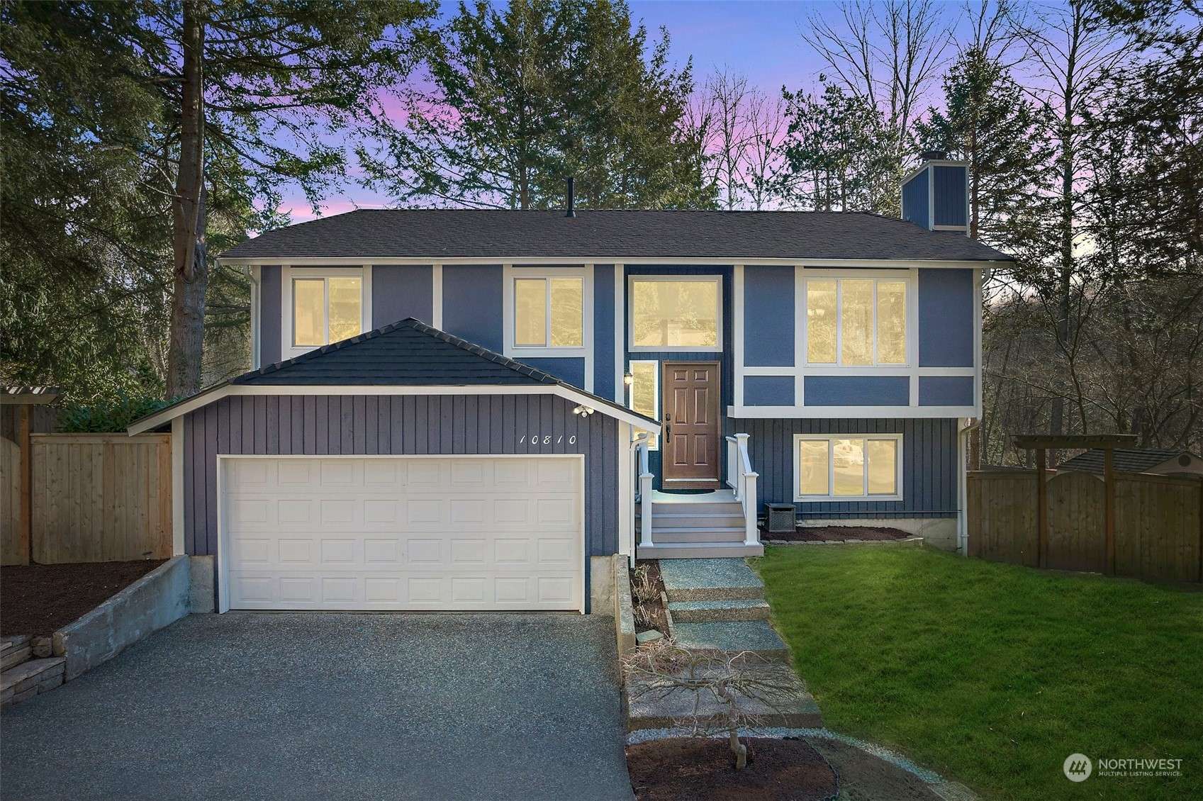 10810 107th PL NE, Kirkland, WA 98033