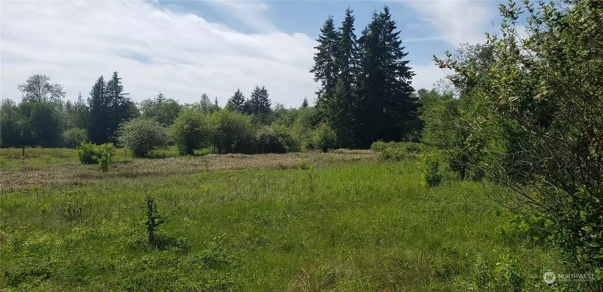Stanwood, WA 98292,32524 Old 99 N