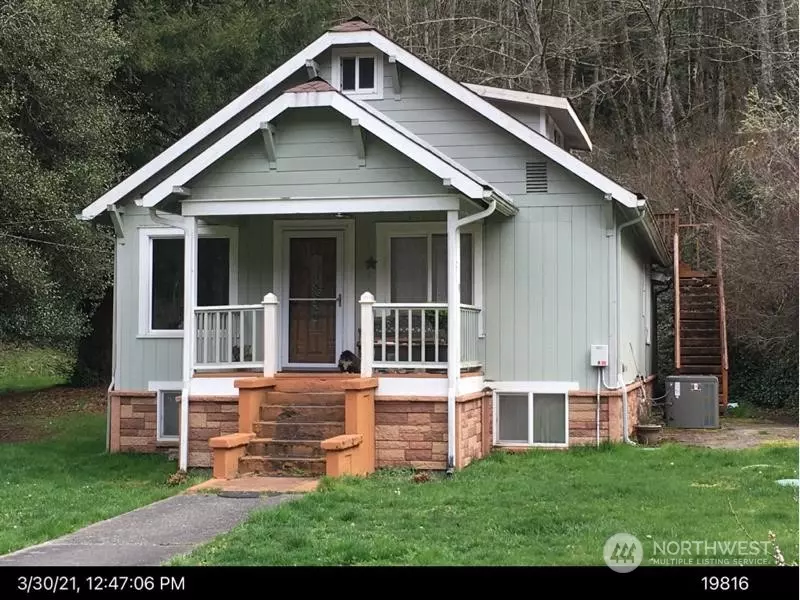 285573 Highway 101, Quilcene, WA 98376