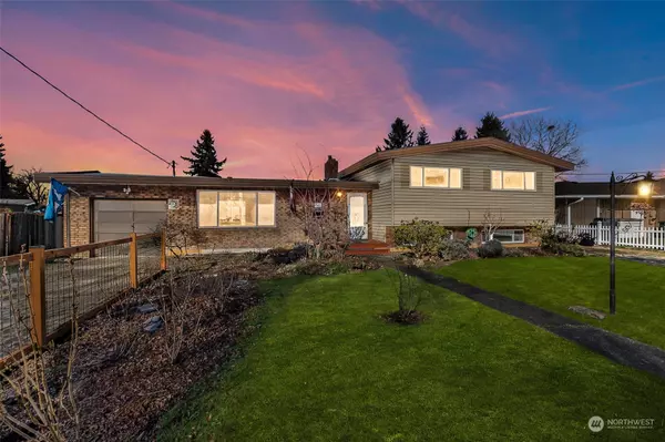 409 Jefferson AVE NE, Renton, WA 98056