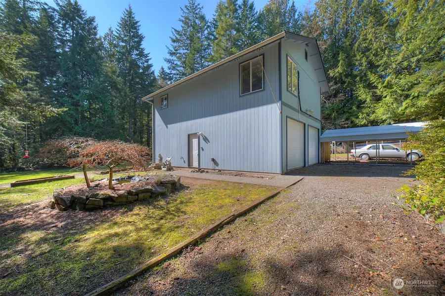 14700 Wiley LN SE, Olalla, WA 98359