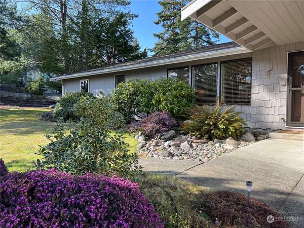 514 Cypress RD, Bellingham, WA 98225