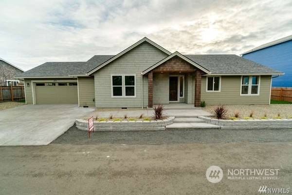 203 9th ST NW, Long Beach, WA 98631