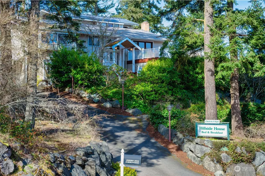 365 Carter AVE, Friday Harbor, WA 98250