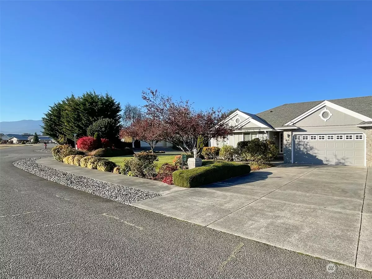 Sequim, WA 98382,231 Mariners DR