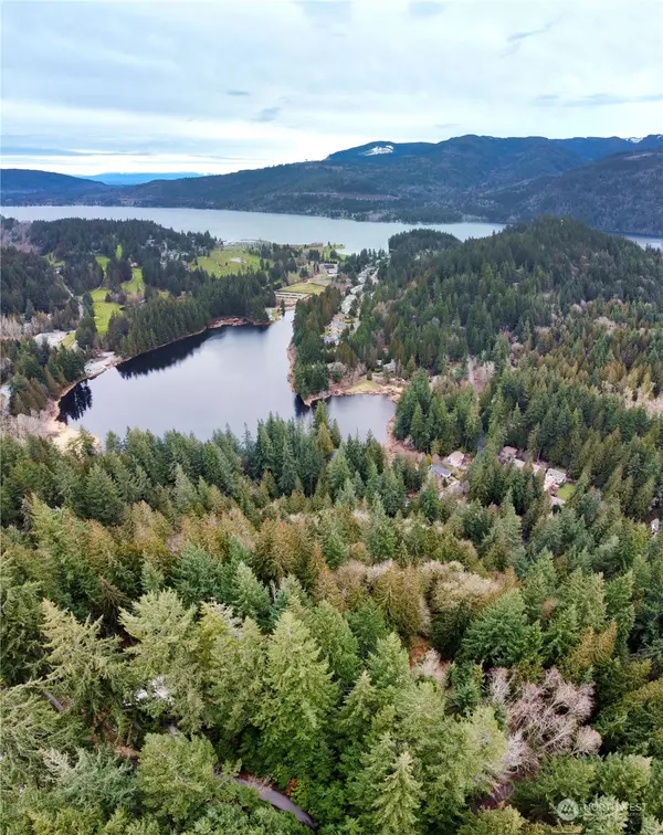 76 Louise View DR, Bellingham, WA 98229