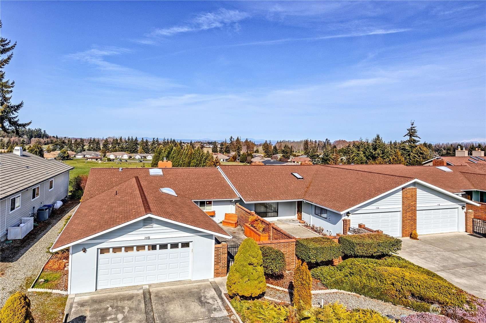 102 Hilltop DR #B, Sequim, WA 98382