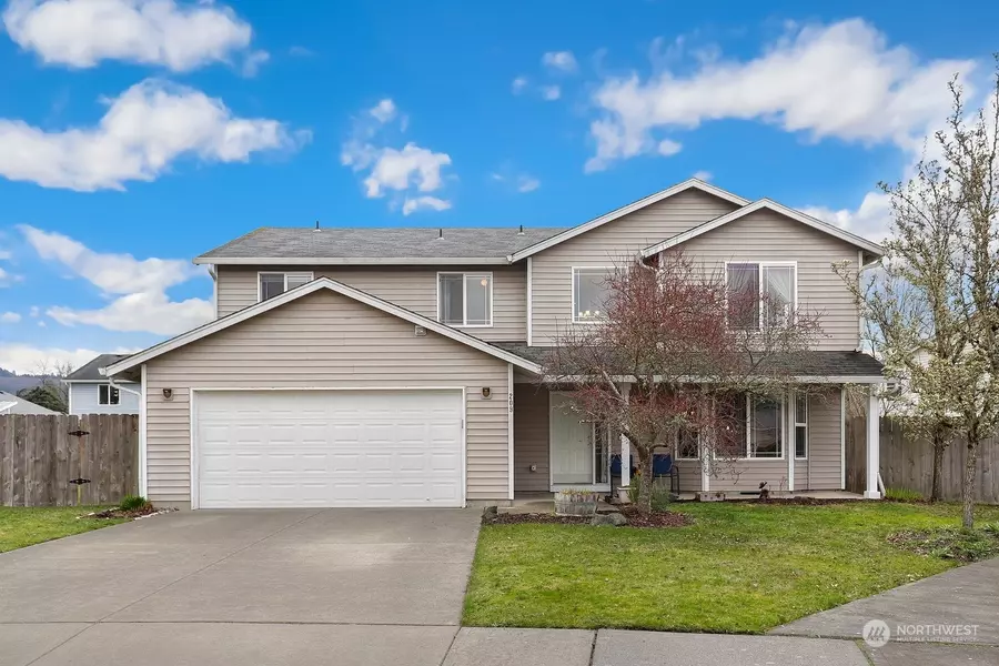 209 Waxwing CT, Kelso, WA 98626