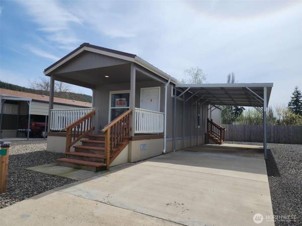 2010 Broadway AVE #41, Hoquiam, WA 98550