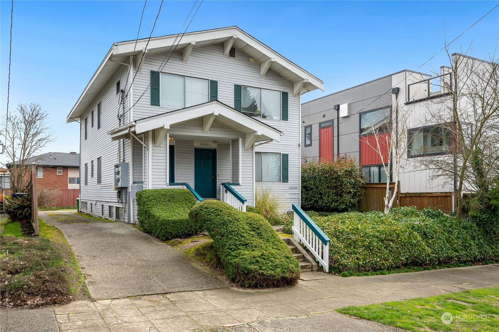 4206 Dayton AVE N, Seattle, WA 98103