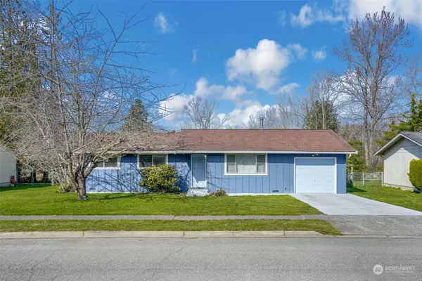 1923 E Viewmont DR, Mount Vernon, WA 98273