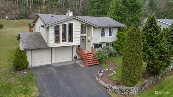 2076 Jefferson AVE, Bellingham, WA 98229