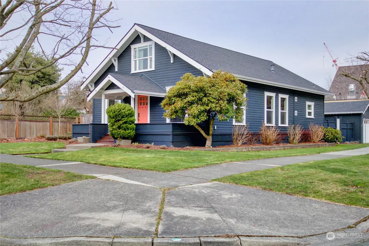 Anacortes, WA 98221,802 6th ST