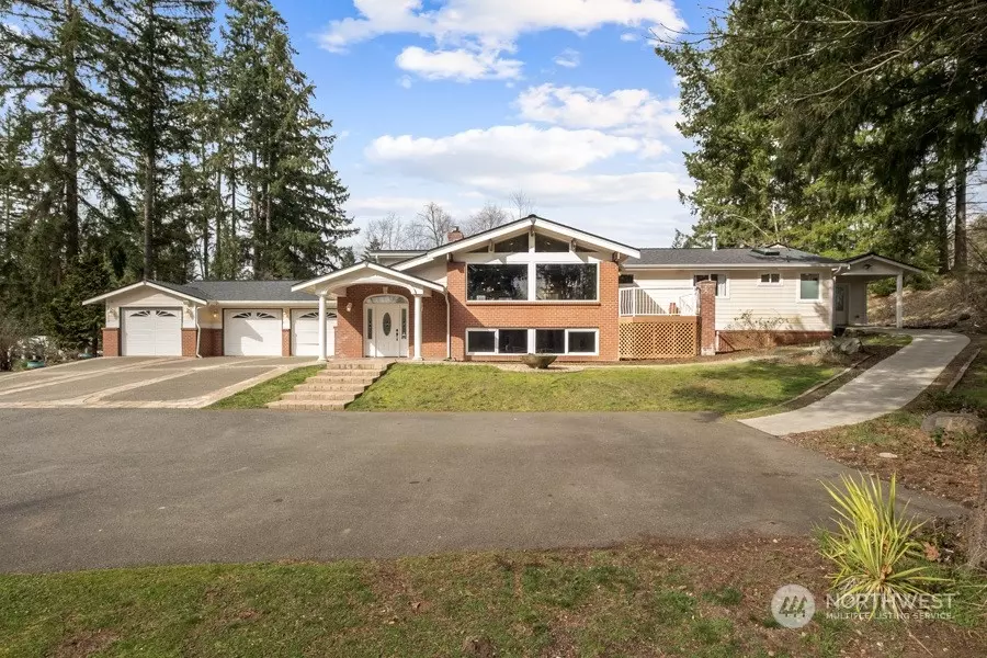 31418 Mountain HWY E, Eatonville, WA 98328