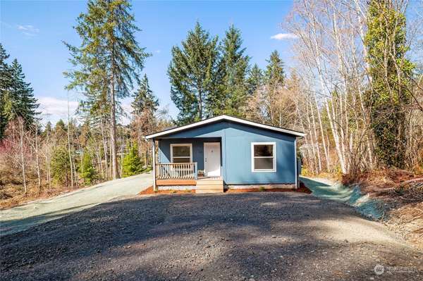 111 E Olympic View DR, Belfair, WA 98528